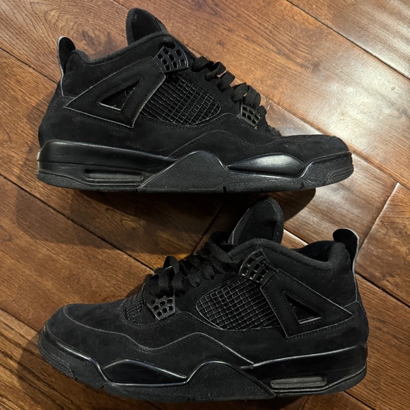 Jordan 4 Black Cat - Picture 1 of 8